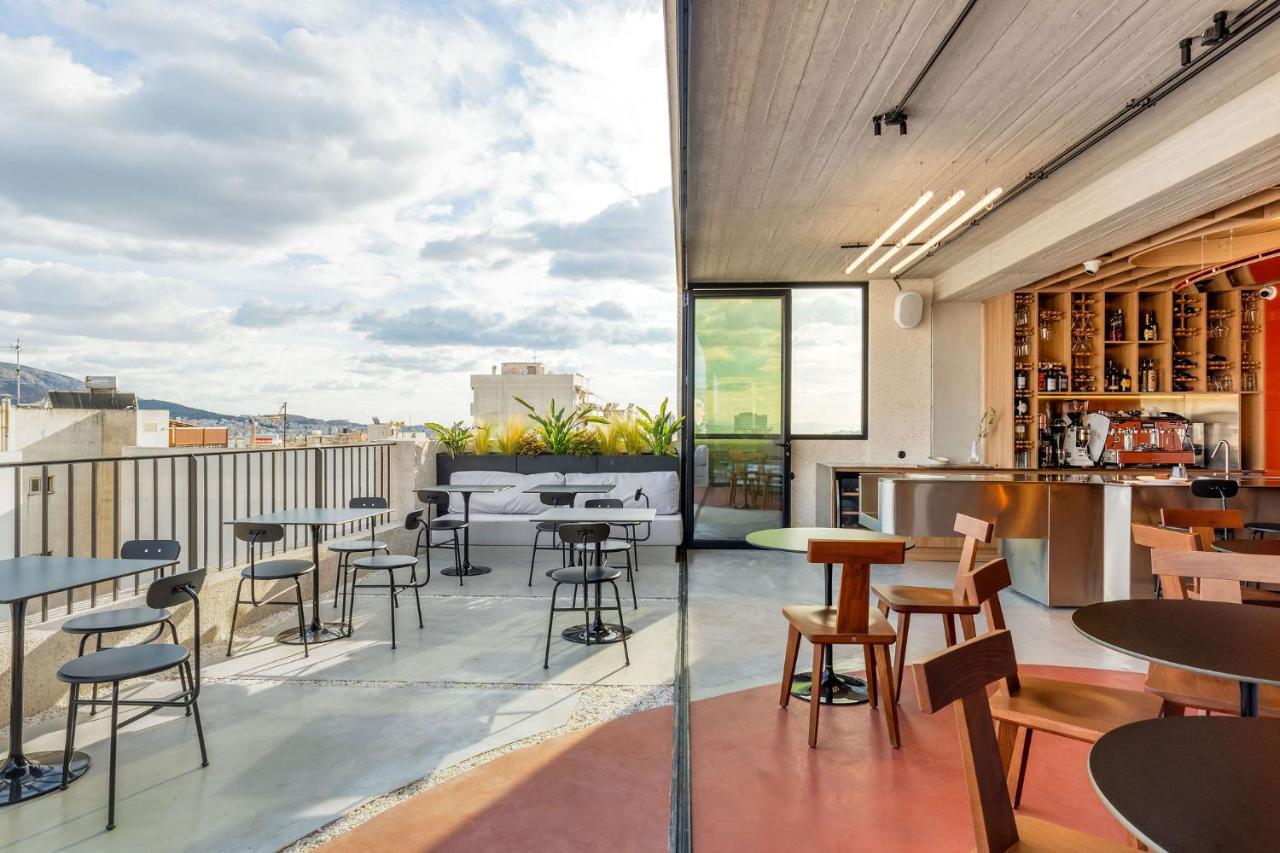The Newel Psychiko Hotel เอเธนส์ ภายนอก รูปภาพ The rooftop bar at the London office