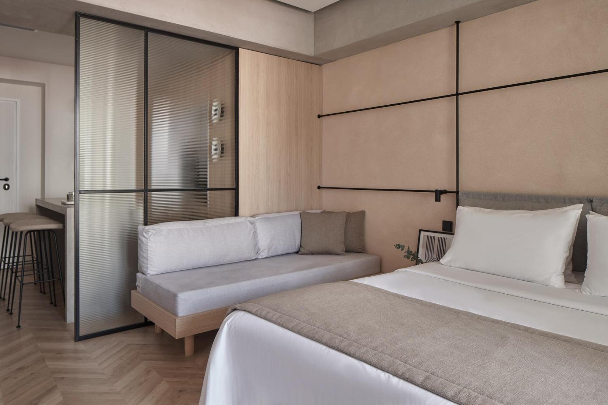 The Newel Psychiko Hotel เอเธนส์ ภายนอก รูปภาพ A room at the hotel